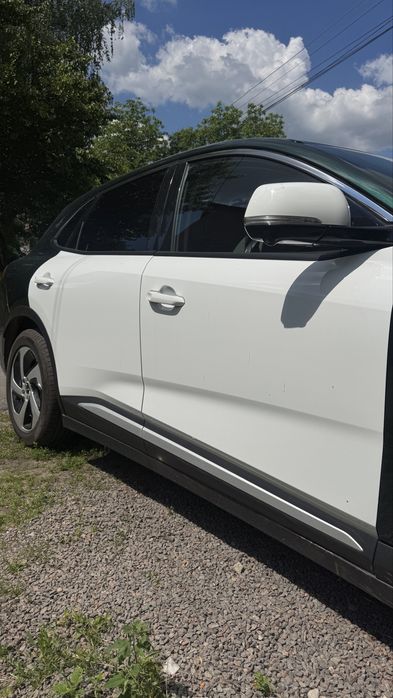 Двері передні праві Vinfast VF8 2022-2025