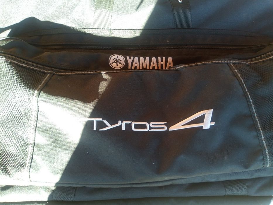 Yamaha Tyros 4 - Pokrowiec - Case