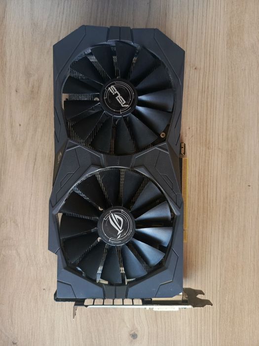 Karta graficzna Asus Rog Strix RX570 8GB