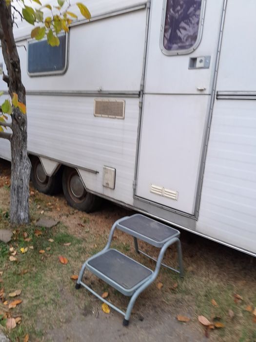 Будинок на колесах (кемпінг)