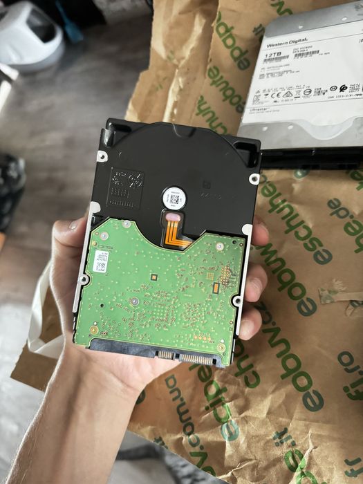 Western Digital HDD жесткий диск x3 - 10TB / x1 - 12TB HDD