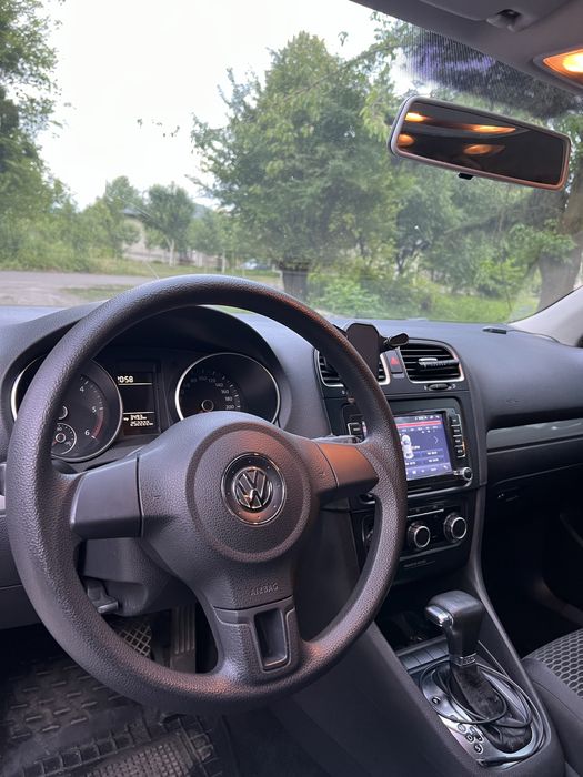 Гольф 6 2010 рік 1.6 дизель автомат