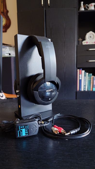 Odtwarzacz Akai CD-62 +Wzmacniacz Technics SU-V470+ słuchawki Sony