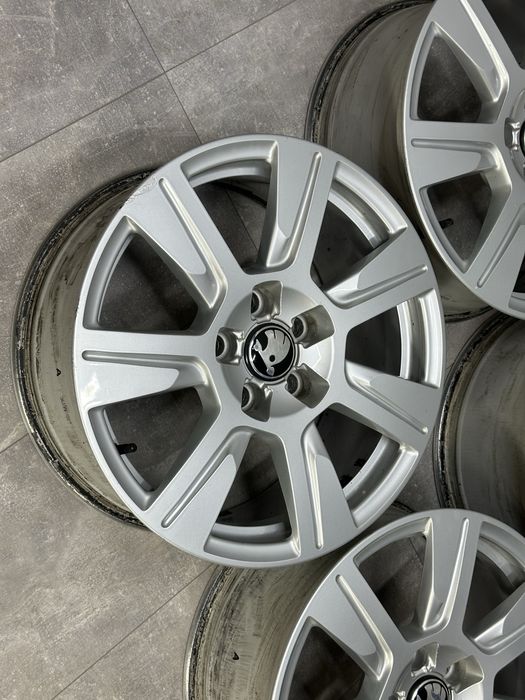 Ковані оригінальні диски Audi, Skoda, Volkswagen 5х112 7.5J R17