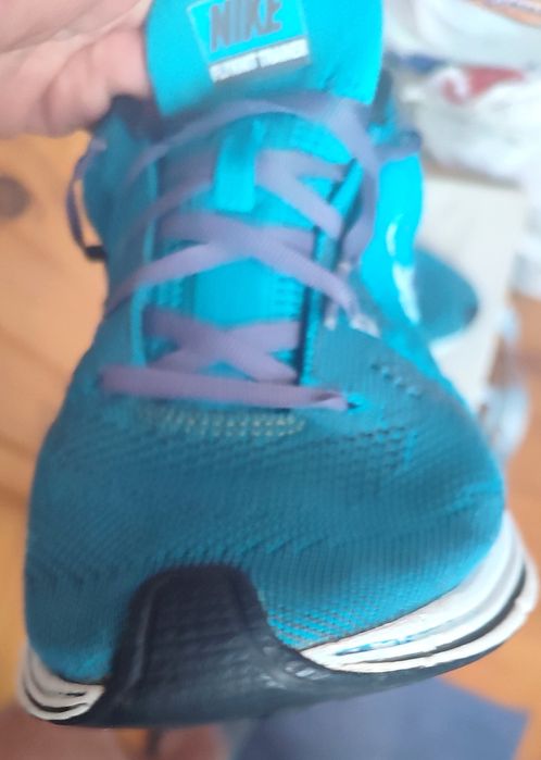 Продам чоловічі кросівки Nike Flyknit Trainer+.