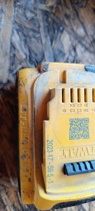 Młotowiertarka dewalt dch 273p2