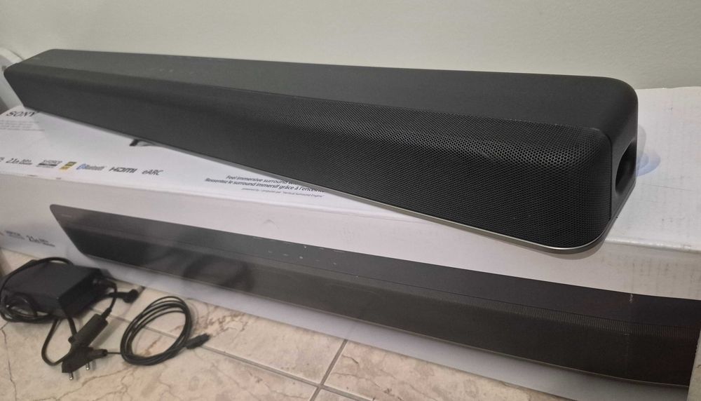 Barra de som única de 2.1 canais com Dolby Atmos®/DTS:X® e subwoofer - completamente nova