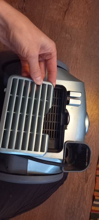 Продам пилосос .