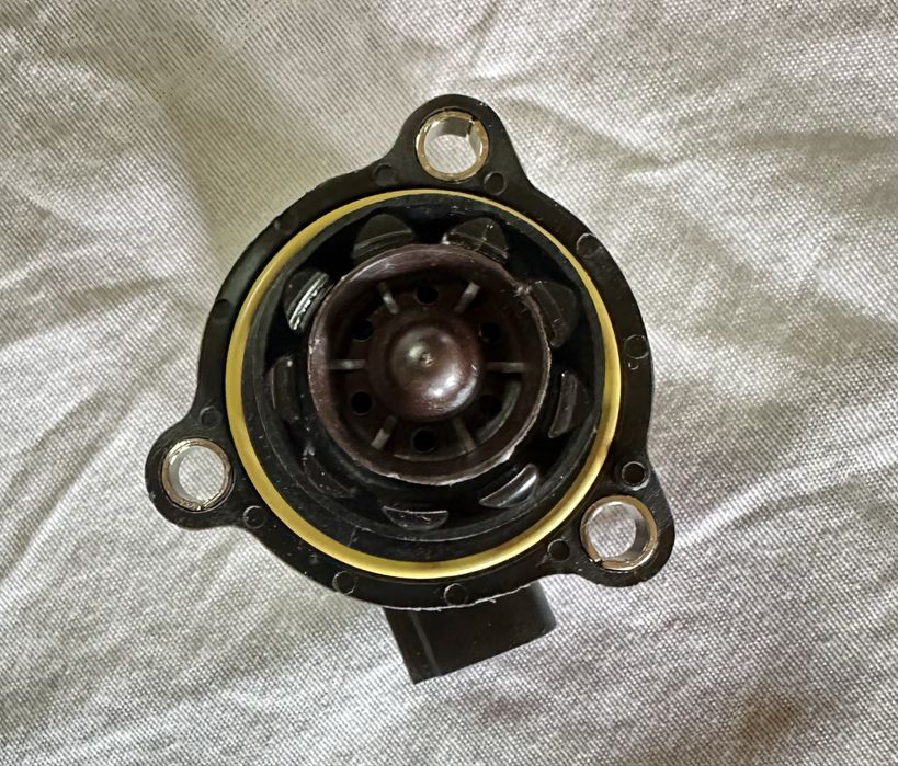 Válvula Diverter Turbo Audi/VW 2.0 TFSI (06H145710D)