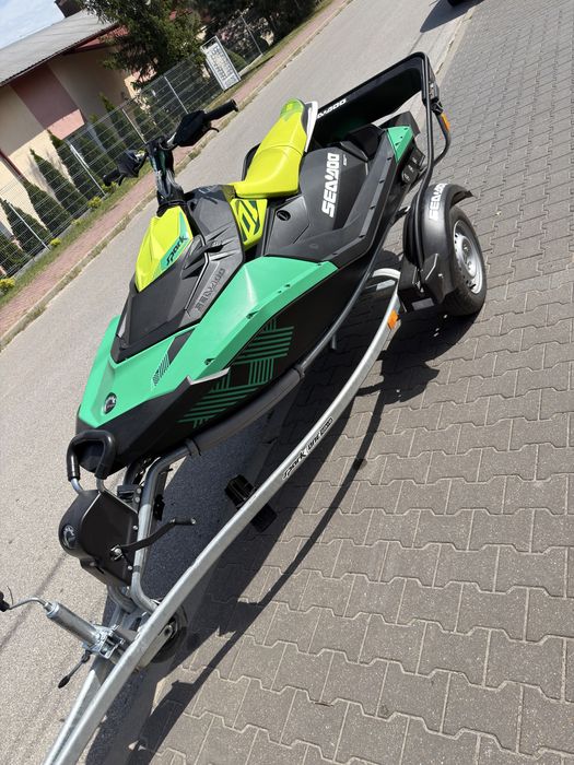SEA-DOO Spark trixx 3up