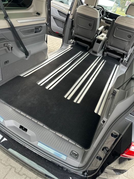 Dywaniki welurowe VW Multivan T7 L1 krótki – tył, antracyt 6 mm