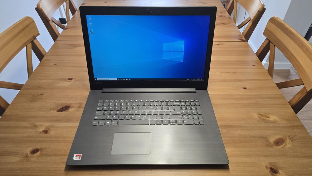 Laptop Lenovo Ideapad 330-17AST