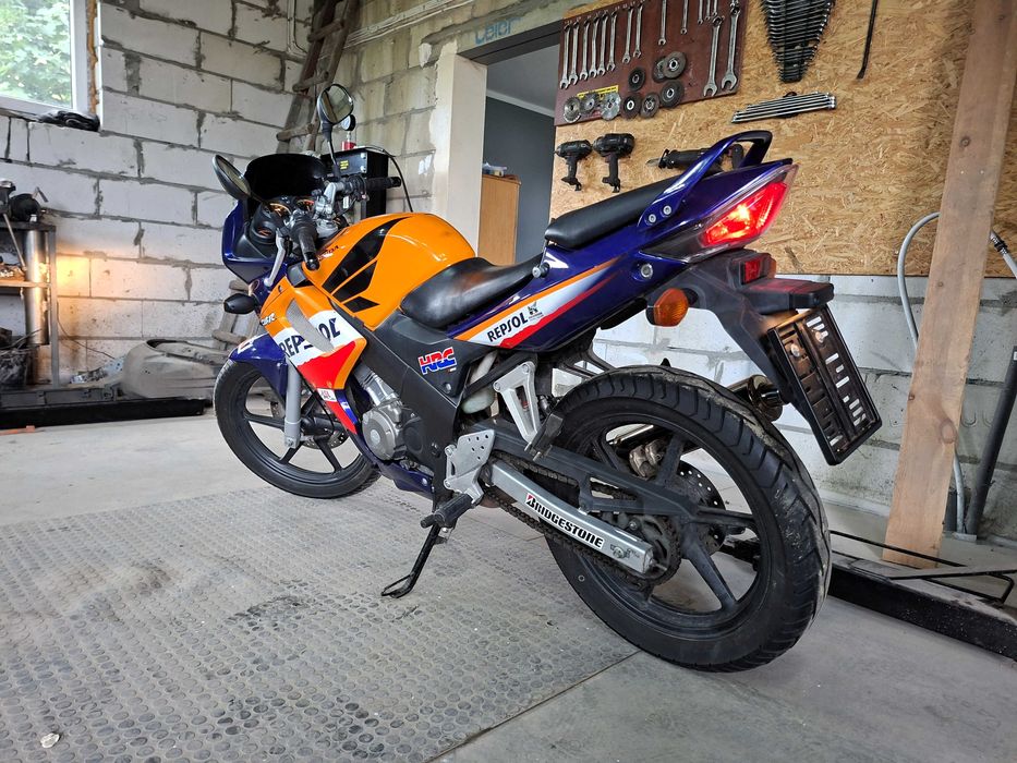 Honda CBR 125, Super Stan, 33 tys km