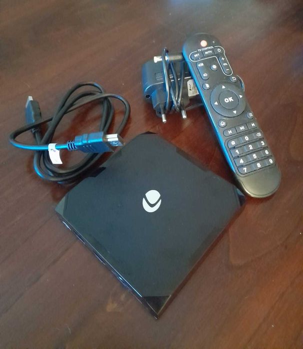 Android TV Box  Leotec (como nova)