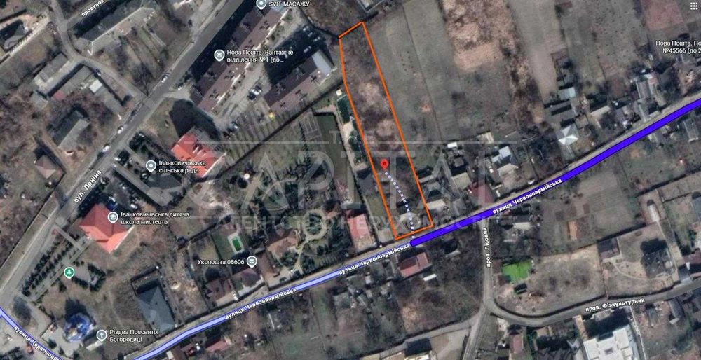 Продаж земельної ділянки 31,7 сотки в центрі Іванковичів біля Києва / Ідеально під девелопмент / Асфальт