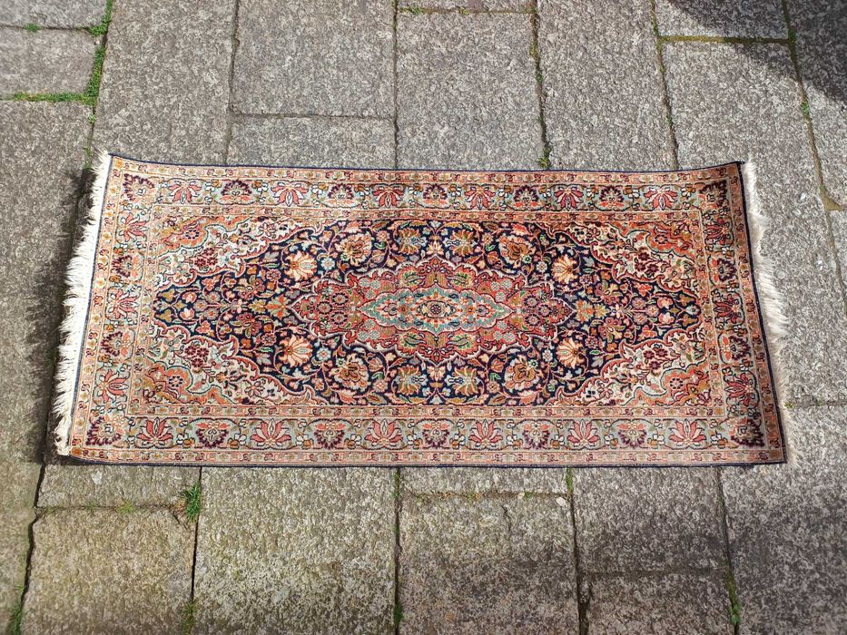 Tapete Persa 150cm x 68cm