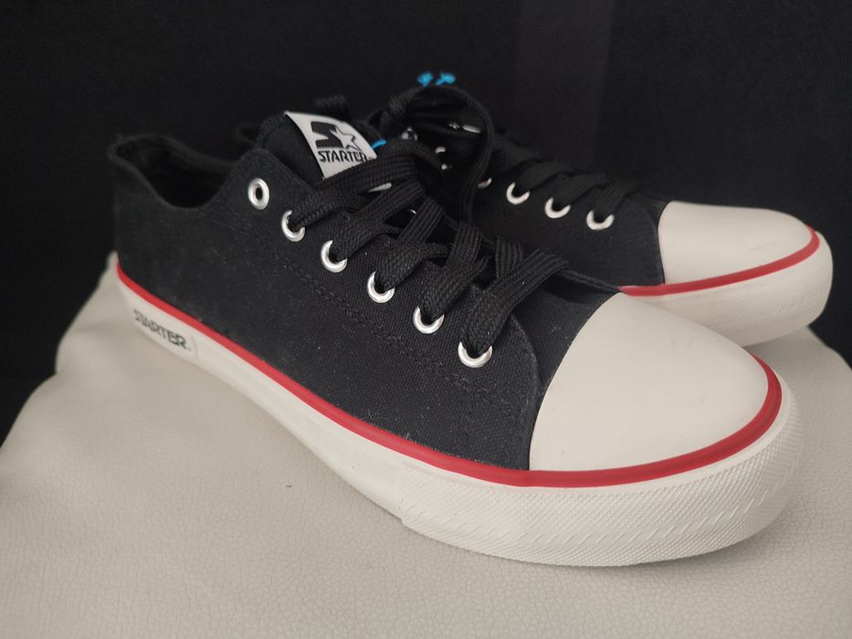 Nowe czarne trampki Starter rozmiar 41