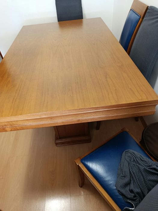 Mesa de pinho mel