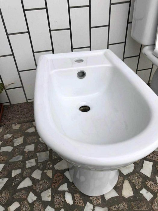Louça de casa de banho Valadares