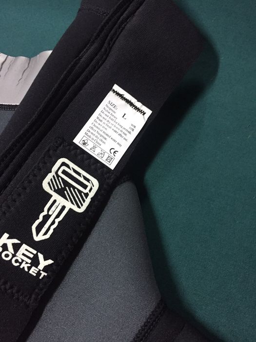 Fato de surf  Novo da  Deeply