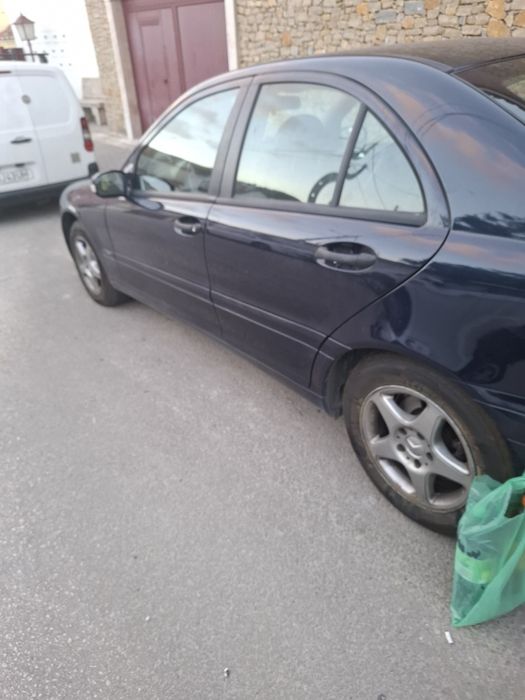 Mercedes C220 2005 foto 2