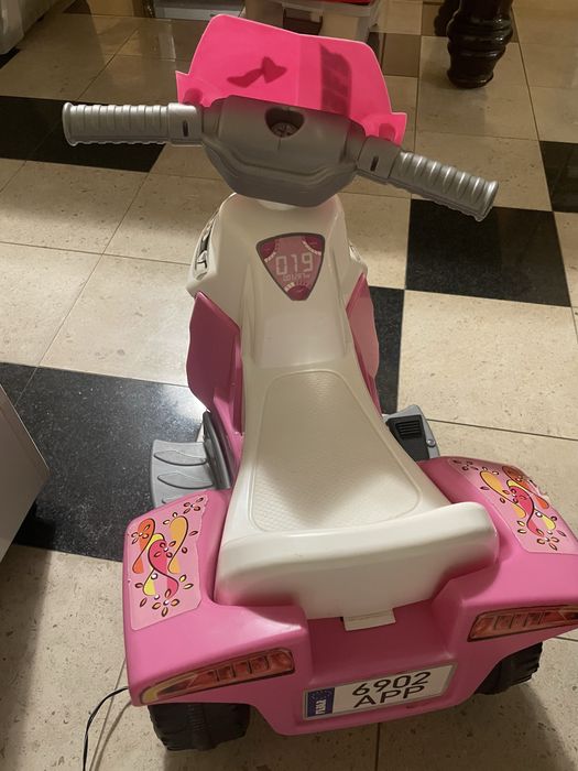 Mota Elétrica criança Feber – Rosa e Branca