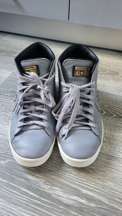 натуральна шкіра converse