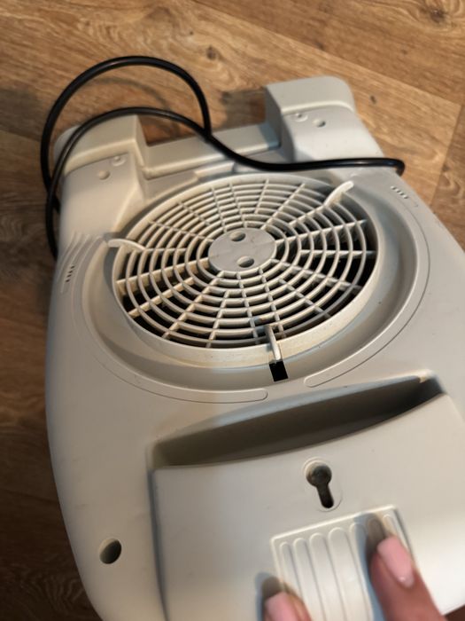 Тепловентилятор Delonghi