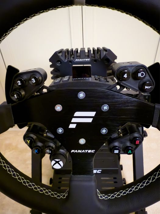 Symulator wyscigowy fanatec na Xbox i pc