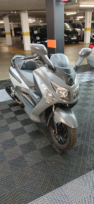Vendo moto  125 EVO