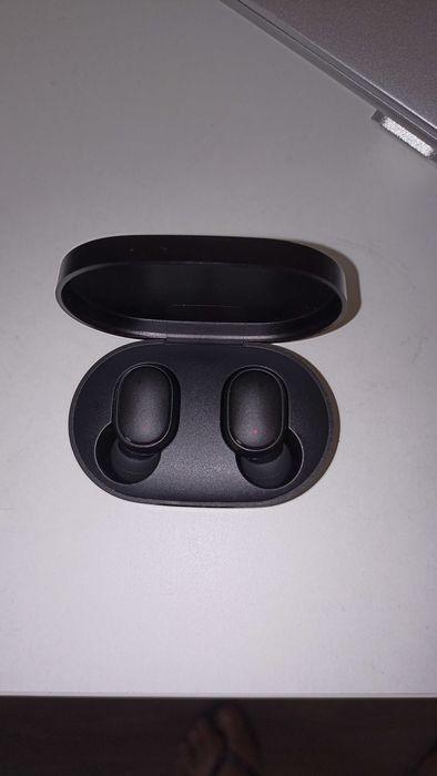 Xiaomi earbuds - fones in ear - auriculares sem fio