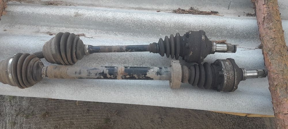 Розборка пасат б4 Полувось шрус пасат б4