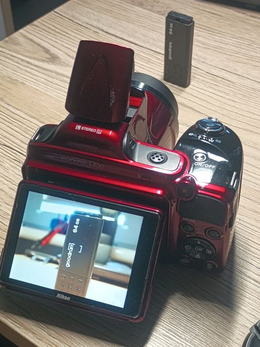 Nikon Coolpix l830