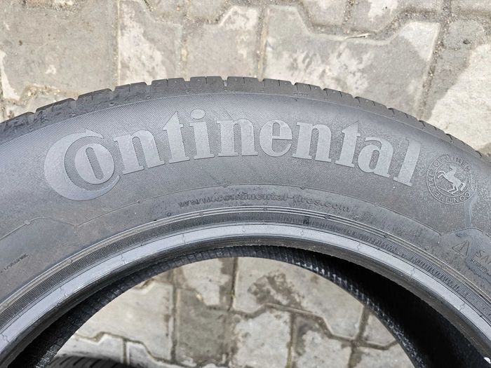 Lato Continental 215/65 R17