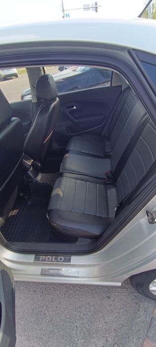 Продам автомобіль Volkswagen Polo