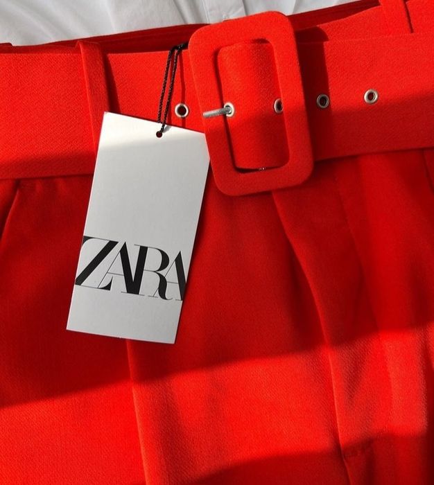 Червонi класичні штани Zara з височезною посадкою XS