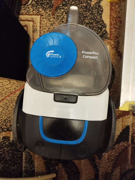 Odkurzacz Philips GC9332 uszkodzony