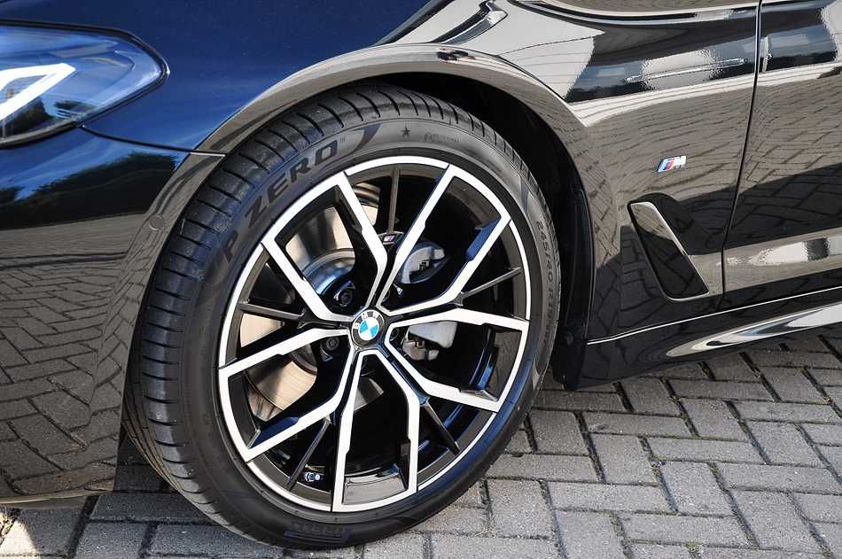 Limuzyna, auto, samochód do ślubu na wesele Garwolin, Łaskarzew, Ryki