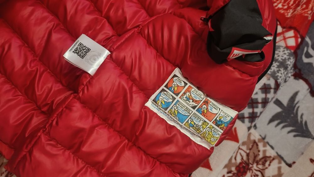 Куртка жіноча Moncler