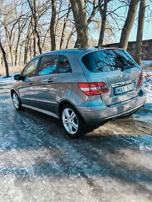 Мерседес В Клас 2.0 дизель