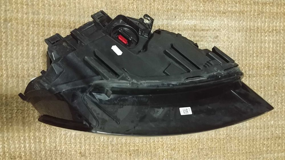 Lampa Audi Q5 Lift Bi-Xenon, Skrętna, Idealna kompletna, Piękna.