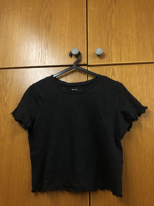 Tshirt preta crop Hollister