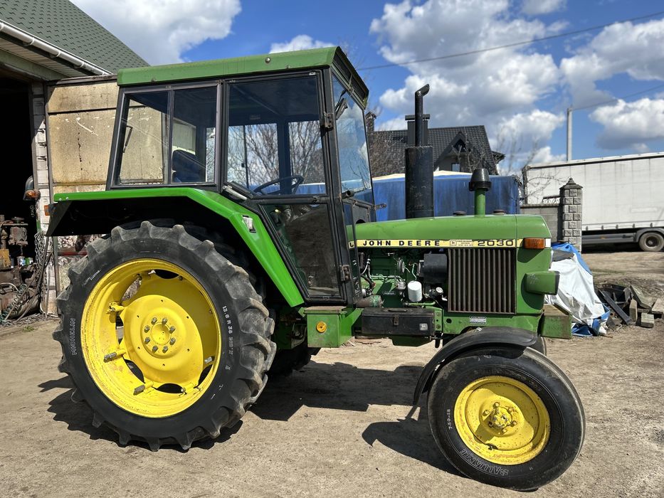 Трактор Джон-Дир 2030