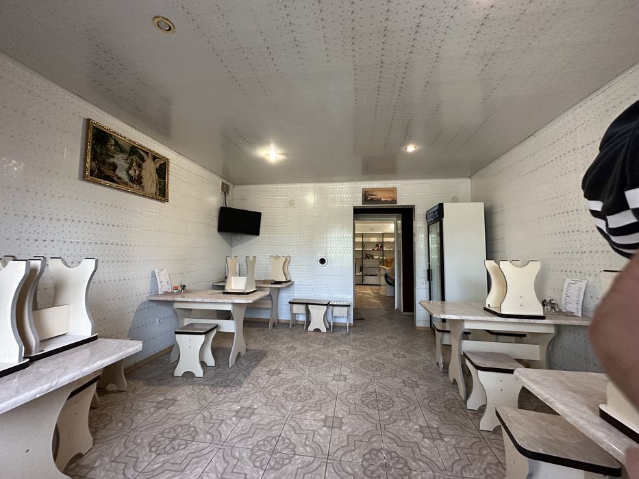 Аренда помещения под кафе/магазин Пятихатки Днепр обл