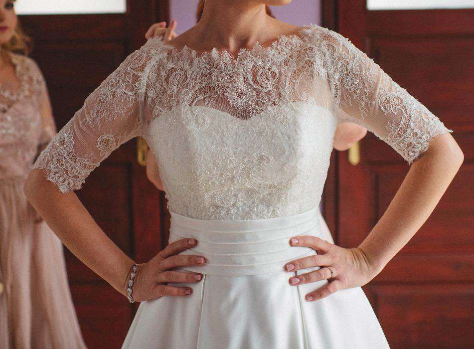 Suknia ślubna | ślub | 40 | ecru | bolerko koronkowe, koszulka