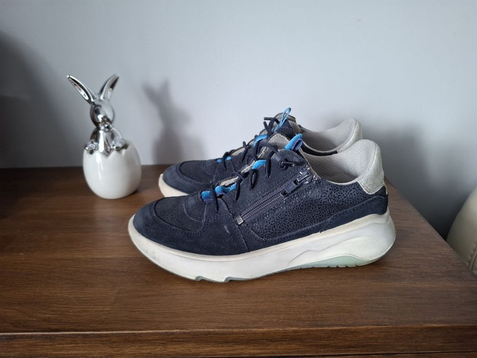 Buty dziewczęce, skórzane, granatowe, Superfit, rozmiar 32