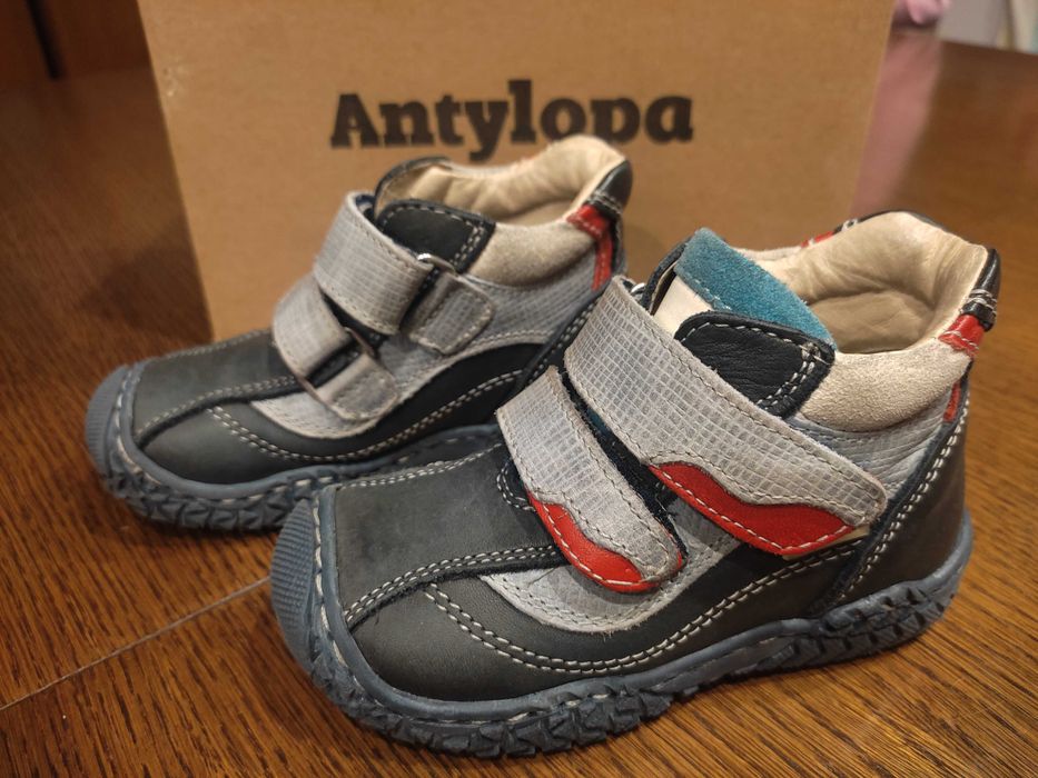 Buty chłopięce 22 Antylopa 14,4 cm Trzewiki skórzane
