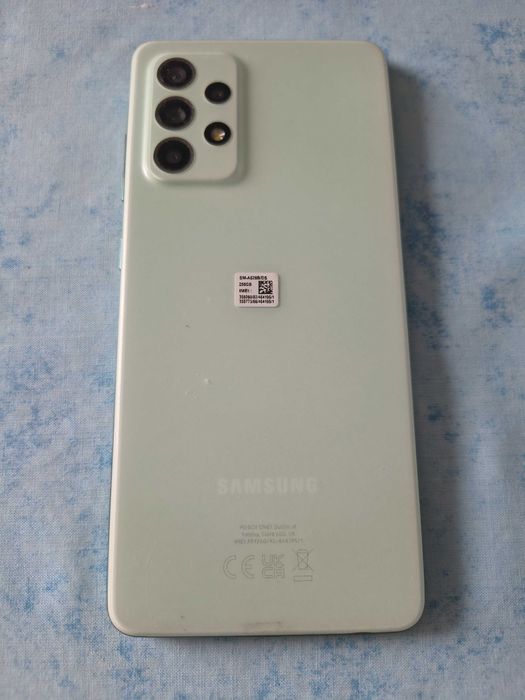 Vendo telemóvel Samsung Galaxy A52S com 8G e 256M