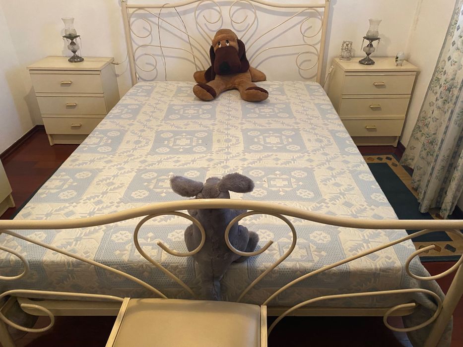 Mobilia de quarto casal