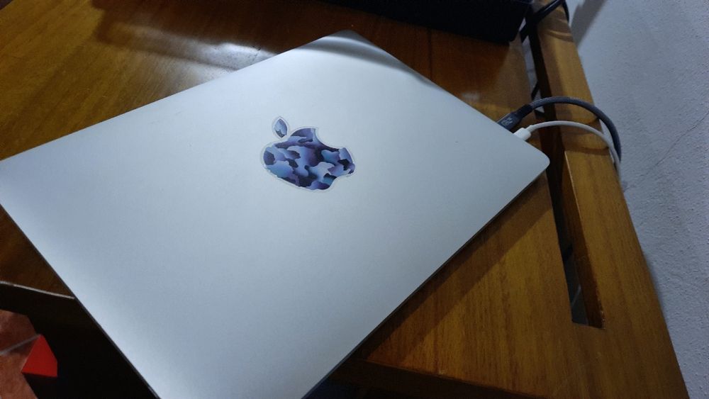 Macbook Pro 13" Touchbar 2018